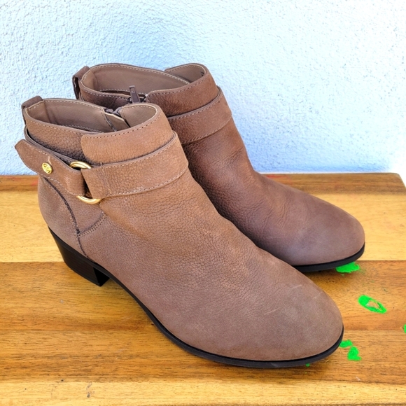 New Giani Bernini Memory Foam Putneyy Taupe Ankle boots Women's Size 7.5 - Picture 9 of 16